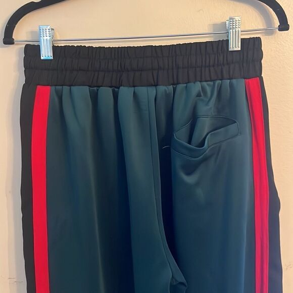 Nike Slim Cut Athletic Pants - Picture 6 of 8